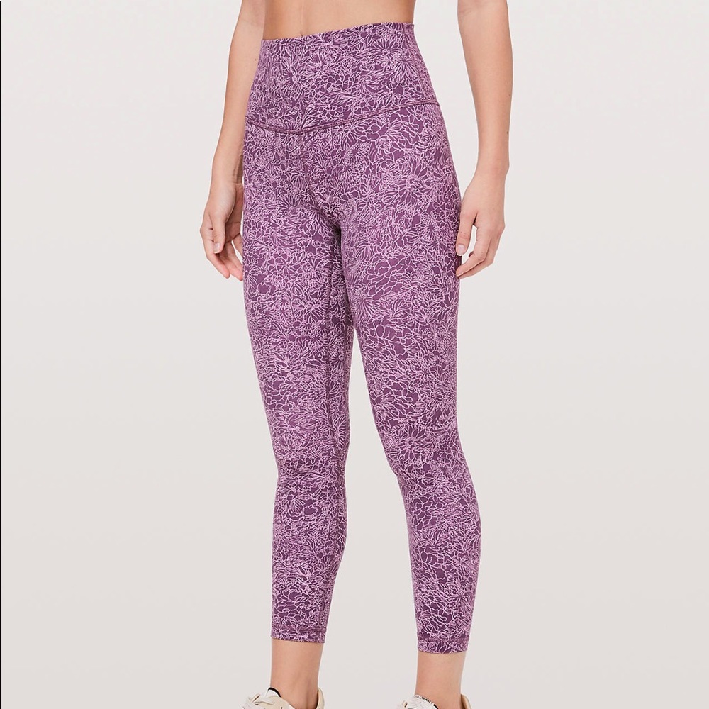 Lululemon Align Pant II 25” in Arabesque Print